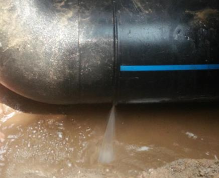 温宿楼顶渗水维修公司为大家分享下温宿卫生间漏水维修修补技术!